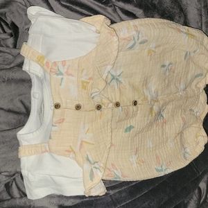 Jessica Simpson short romper with snap bottom